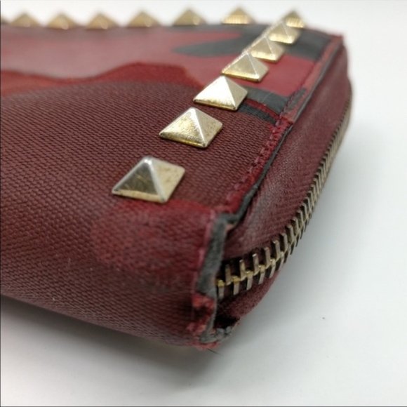 Valentino Garavani Zippy Wallet Red Canvas - Picture 8 of 8